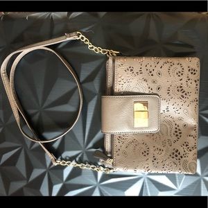 Brown/tan/gold/bronze cross body bag- used 1x